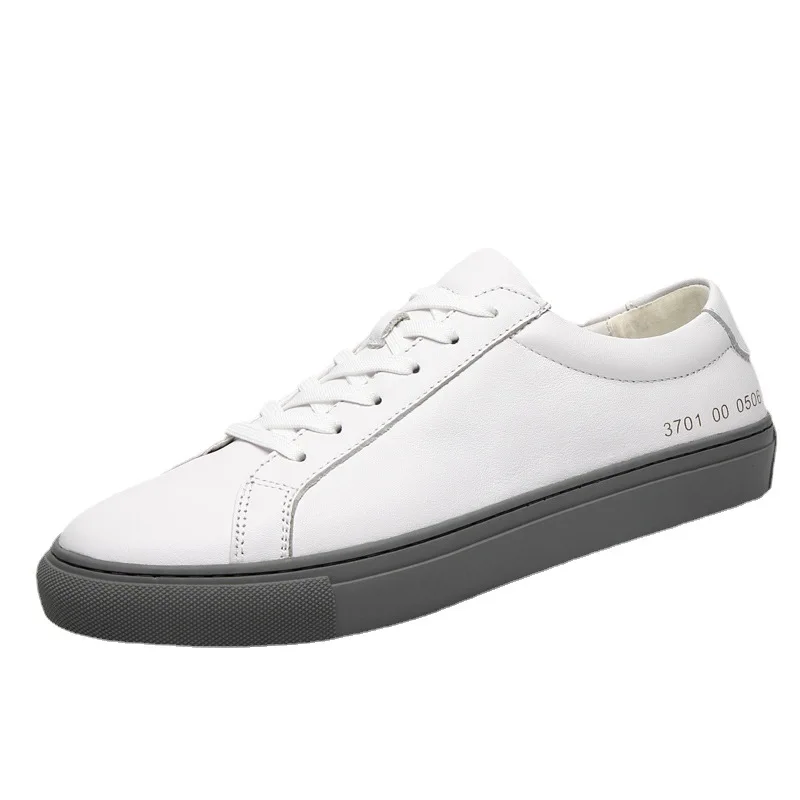 Europe Designer New Shoes for Men Genuine Leather Casual Shoes White Flat Skateboard Shoes Street Cow Leather Lace-up Sneaker