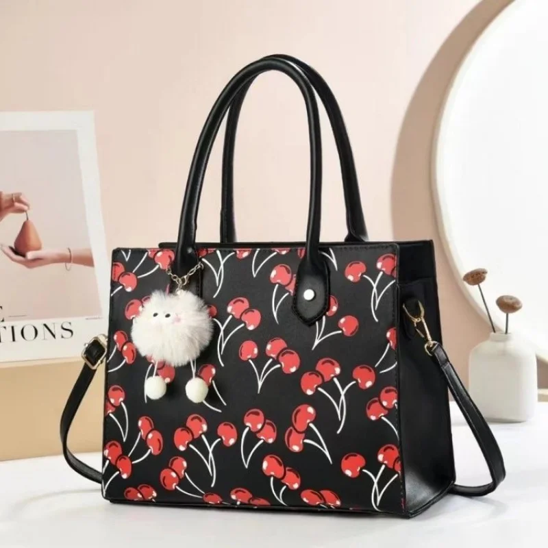 

Popular Classic High-End Leather Women's Crossbody Bag Luxury Brand Fashionable Elegant Vintage Commuter Daily Bag