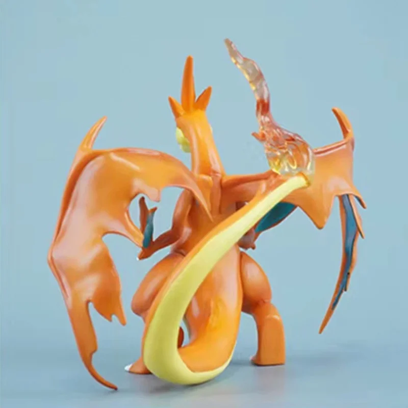 مجموعة شخصيات Evolution Series Charmander إلى Mega Charizard Y مع نموذج عرض قابل للجمع بقاعدة المشتعلة #4