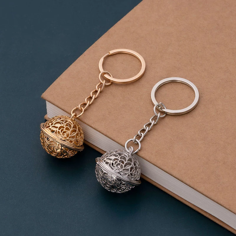 5Pcs Hollow Metal Jingle Bells Ornaments DIY Handmade Accessories Material Christmas Tree Decoration Keychain Pendant Bells