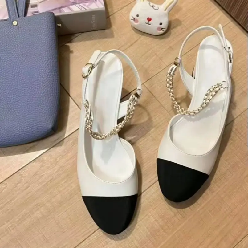Women Slingback Pumps Two Tone Black White Block Heel Sandals Metal Chain Decor Square Toe Backless Leather Office Party Dress Shoes For Ladies