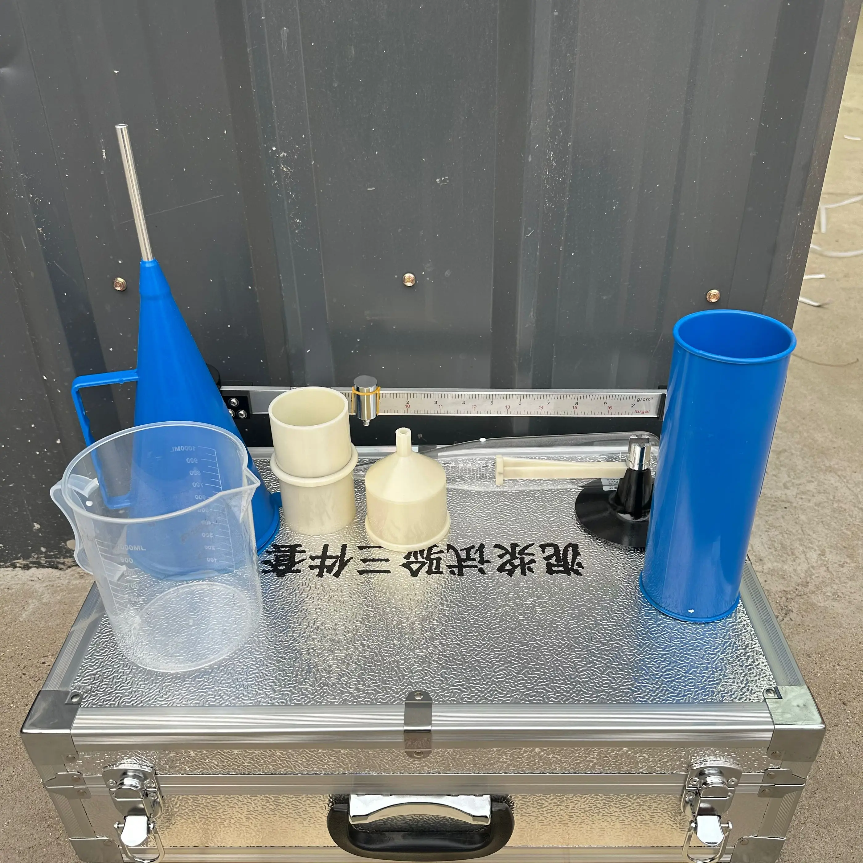 Portable Slurry Test Box (3-piece) Bentonite Mud Three-piece Tester Set Gravity Meter Viscometer Reinforced Aluminum Box