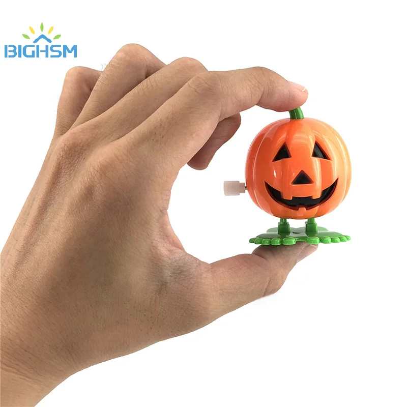 Retro Clockwork Wind Up Metal Walking Jumping Halloween Pumpkin Jump Ghost Bat Robot Mechanical Toys Party Decor Gift