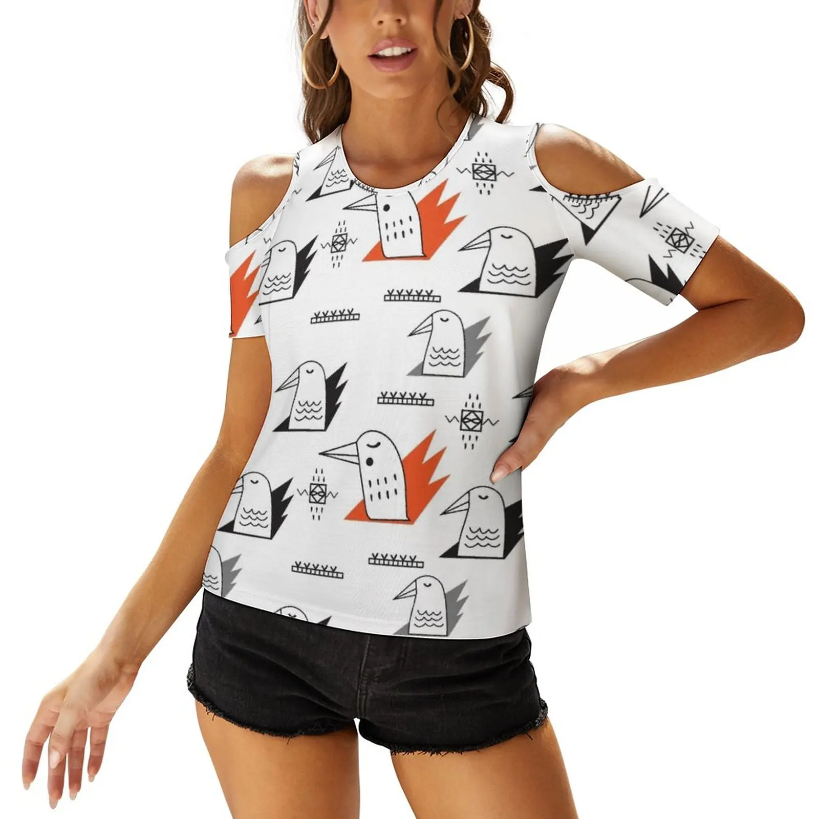 Camiseta con estampado de pájaros en llamas para mujer, blusa con manga corta y hombros descubiertos, camiseta informal de verano, blusa holgada con estampado de pájaros y llamas negras y blancas