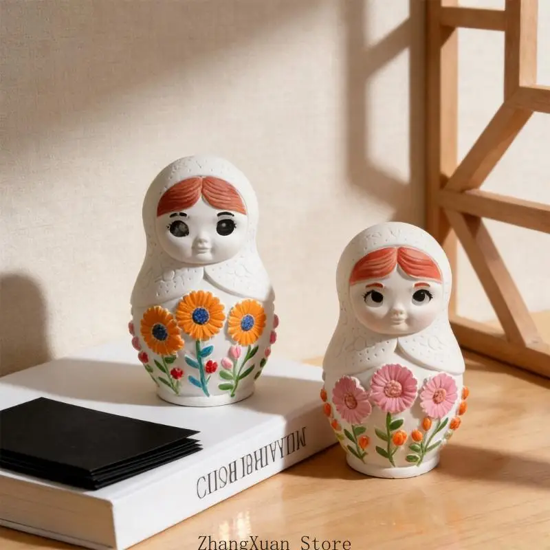 Handgefertigte Duftkerzenform mit russischem Nesting-Puppenmuster-Detail 3XUF – Detail 4