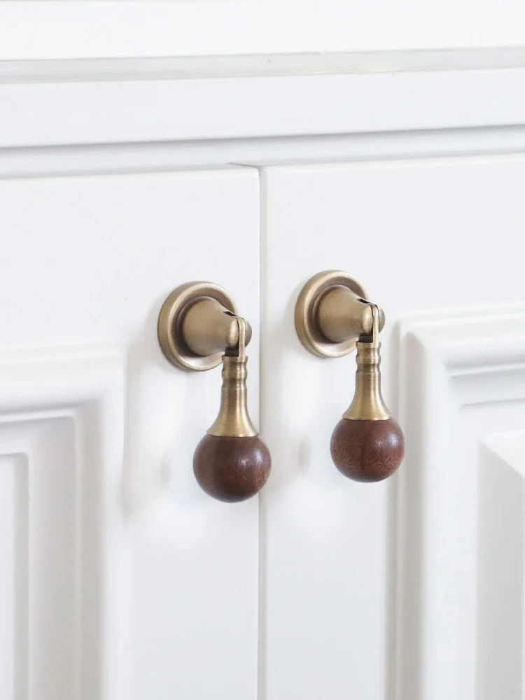 

New Chinese Walnut Brass Cabinet Door Handles Drawer Knob Retro Ball Pendant and Handles for Furniture