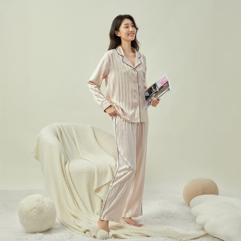 Winter Women's Satin Pajamas Two Piece Set Embroidered Pocket Letters Long Sleeve Pants Lounge Wear Set Classic Luxury Sleepwear