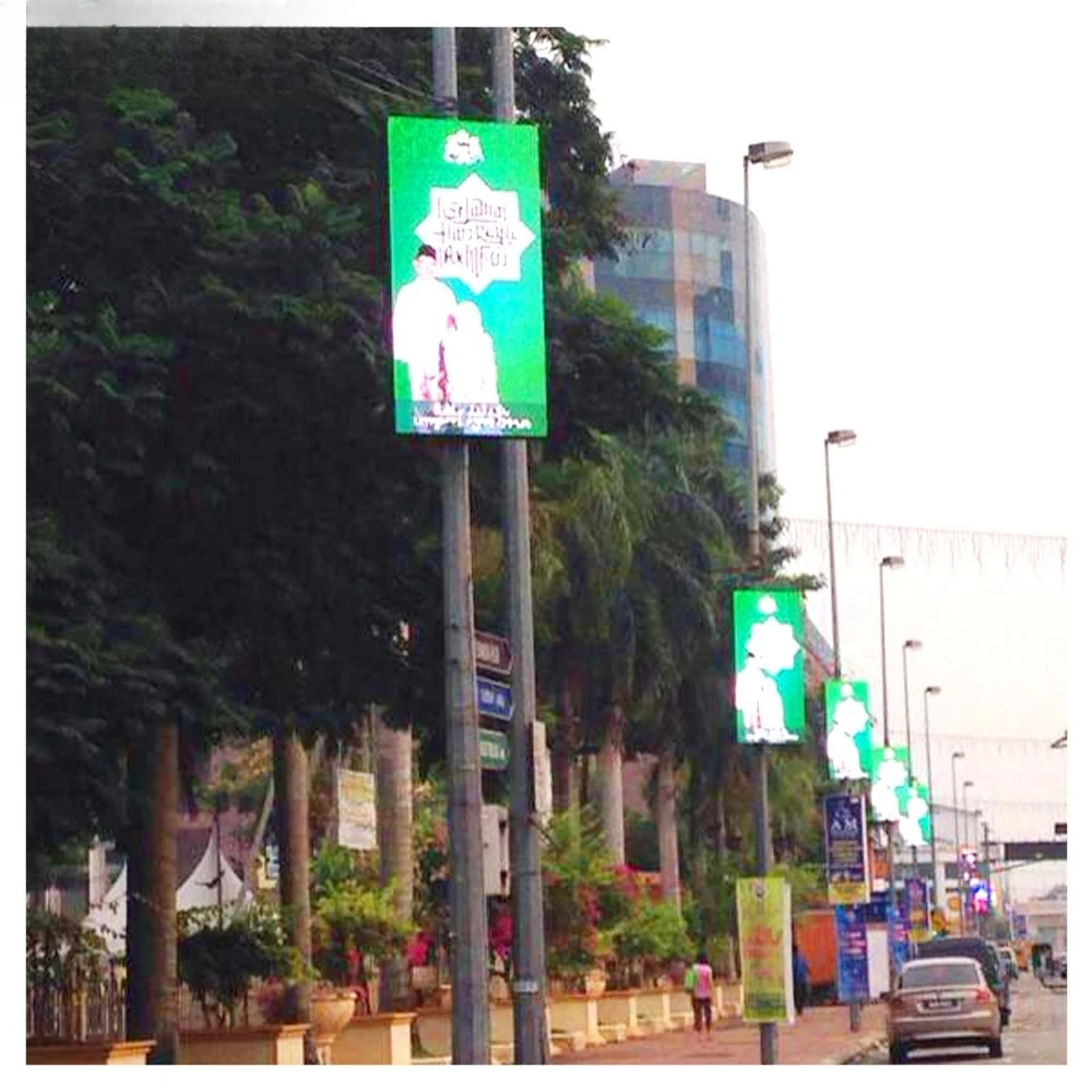 Customized Single and Double Side 4G Remote Control Wifi PC Wireless Control Outdoor Advertising Street Pole LED Screen