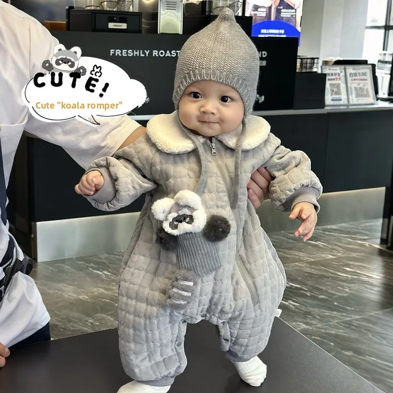 Baby Quilted Cotton Jumpsuit 2025 New Winter Baby Super Cute Cartoon Thick Climbing Clothes Newborn Winter Clothes