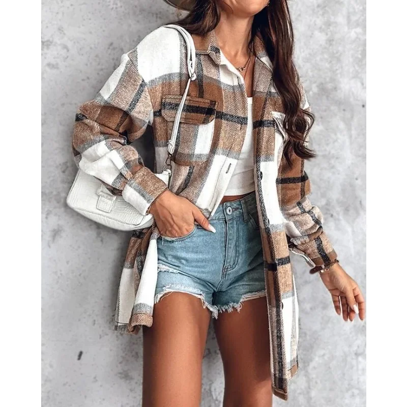 Double Pocket Plaid Wool Coat Plaid Pattern Drop Shoulder Long Sleeve Blouse Coats Women Collar Button Front Shacket