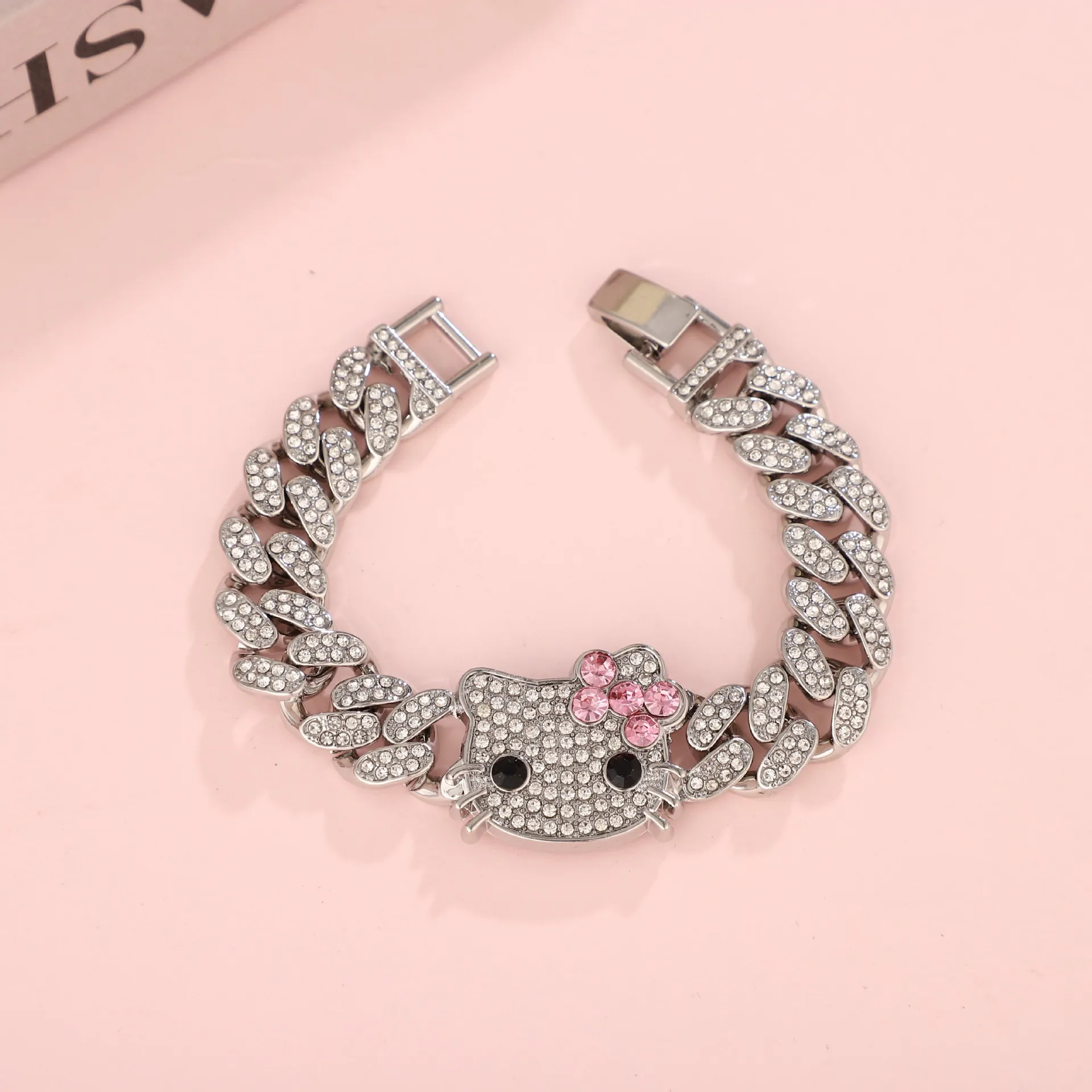 hello kitty full diamond bracelet fashionable zircon pendant birthday gift light luxury jewelry for women Europe and America