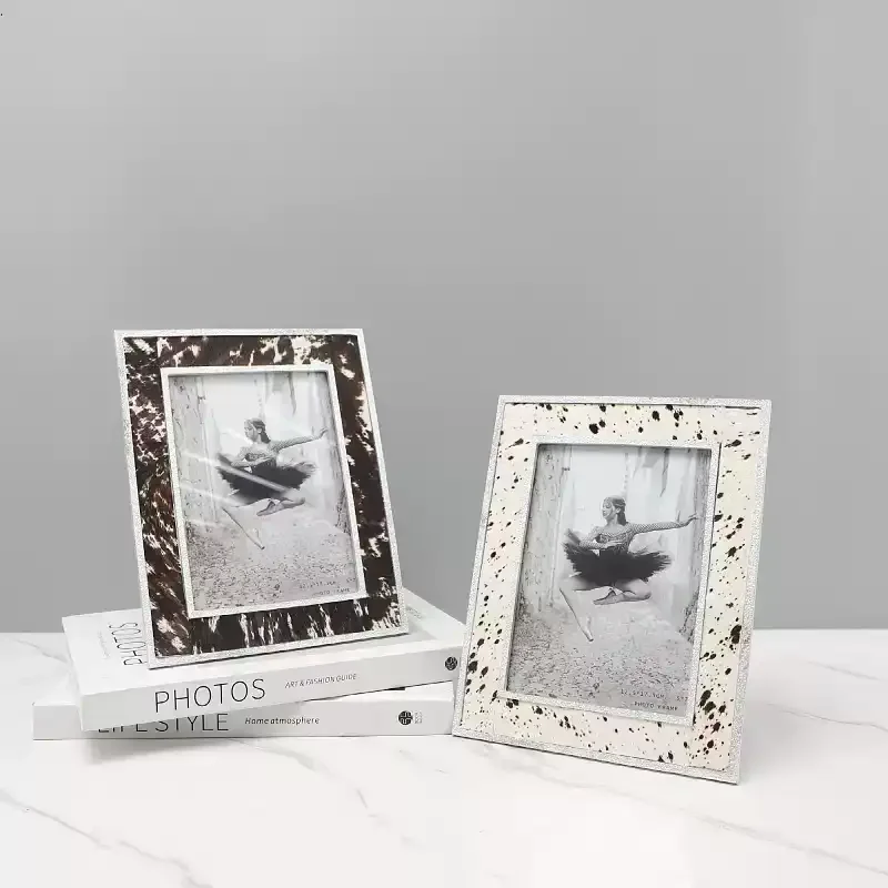 Simple Modern Metal Horsehair Photo Frame Ornament 7-inch Model Room Home Living Room Study Table Table Decoration