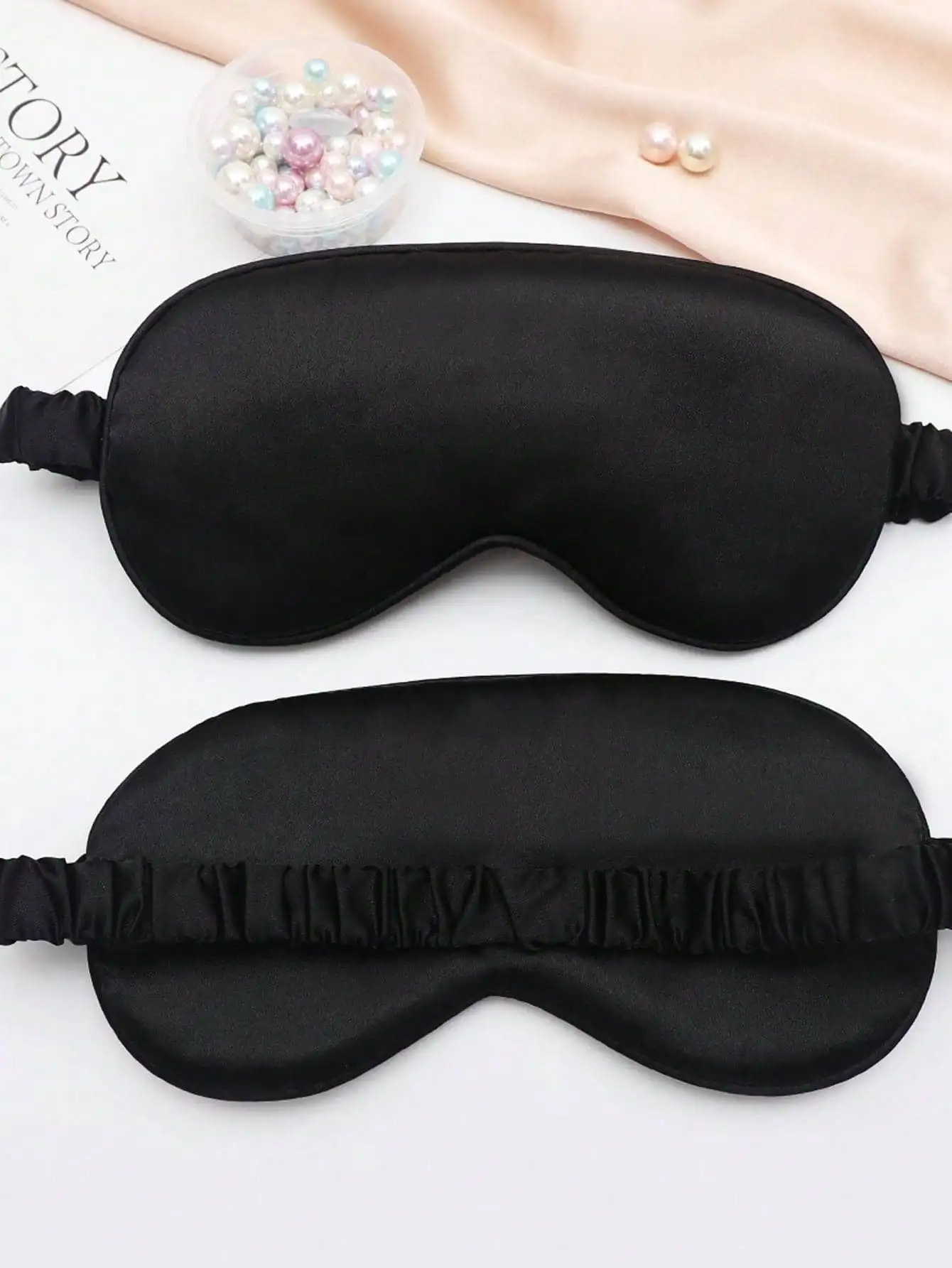 

1pc Imitation Silk Sleep Eye Mask ,Soft Eye Covers ,Travel Nap Mask With Elastic Strap For Women Men ,Shading Sleep Eye Mask Imitation Silk Ice Feel Comfortable, Relaxing Fatigue, Rest,Sleep Christmas For Holiday Gift Giving
