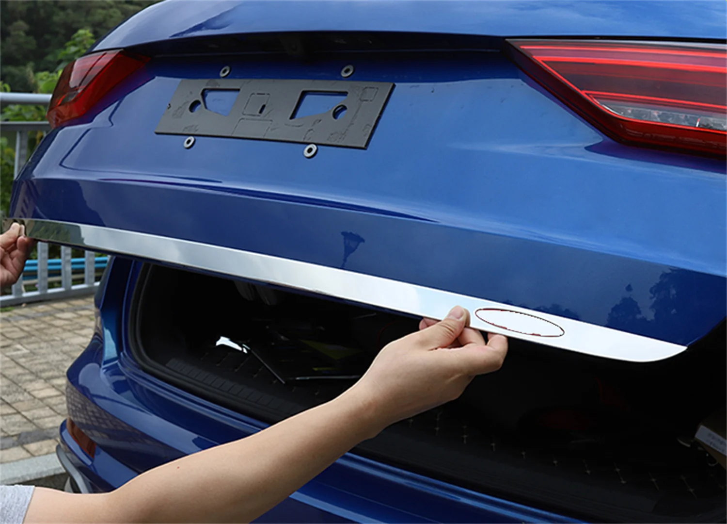 for Audi Q3 F3 S Line 2019-2023 Steel Chrome Rear Tail Door Lid Molding Trim Exterior Car Accessories 1pc (Not Fit Sportback)