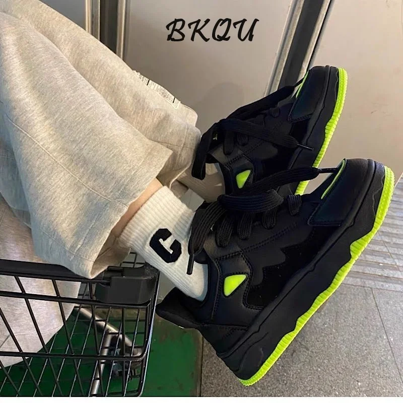 BKQU 2024 New Chinese Trend Ins Style Shoes nicchia Color Contrast Trend donna Retro scarpe sportive traspiranti con suola spessa