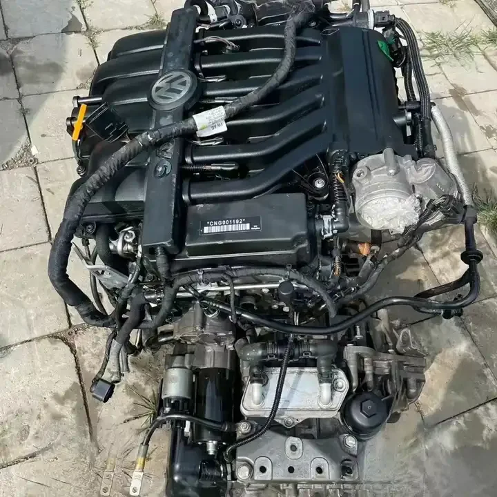 China Engines Manufacture Car For Sale Passat CC Engine Assembly