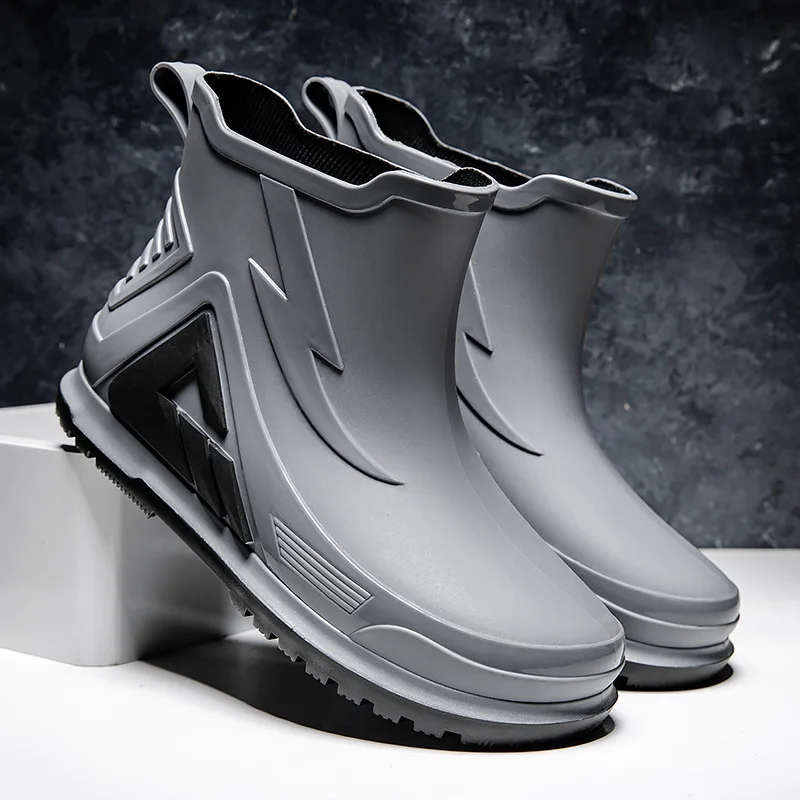 Couples With The Same Summer Waterproof Rain Boots Overshoes Outdoor Non-slip Fashion Short Tube Rain Boots Non-slip Work Shoes