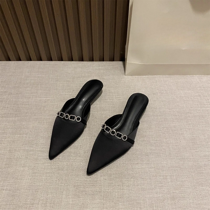 Low-heeled Suede High-end Women's Singles Shoes 2025 New Spring and Autumn French Temperament Gentle Mary Jane Shoes - view 2