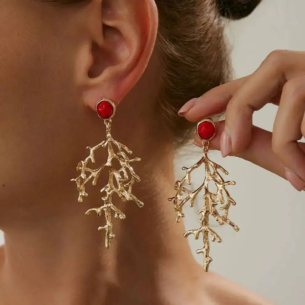 Lacteo مبالغ فيها الإبداعية المعادن المرجان قلادة أقراط للنساء شخصية غير النظامية هندسية ثقب القرط مجوهرات هدية #1