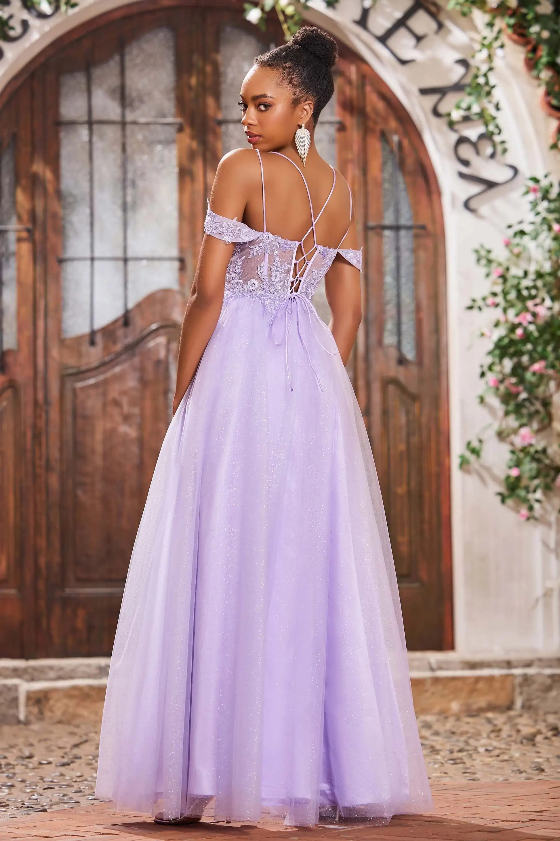 Abiti da ballo fata in tulle lilla senza spalline al largo della spalla A-line appliques corsetto in pizzo abiti para mujer abiti eleganti