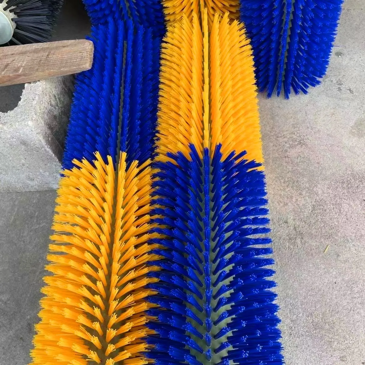 

Livestock Hard Massage Brush Horse Cow Sheep Pig Back Itch Relief Scratcher