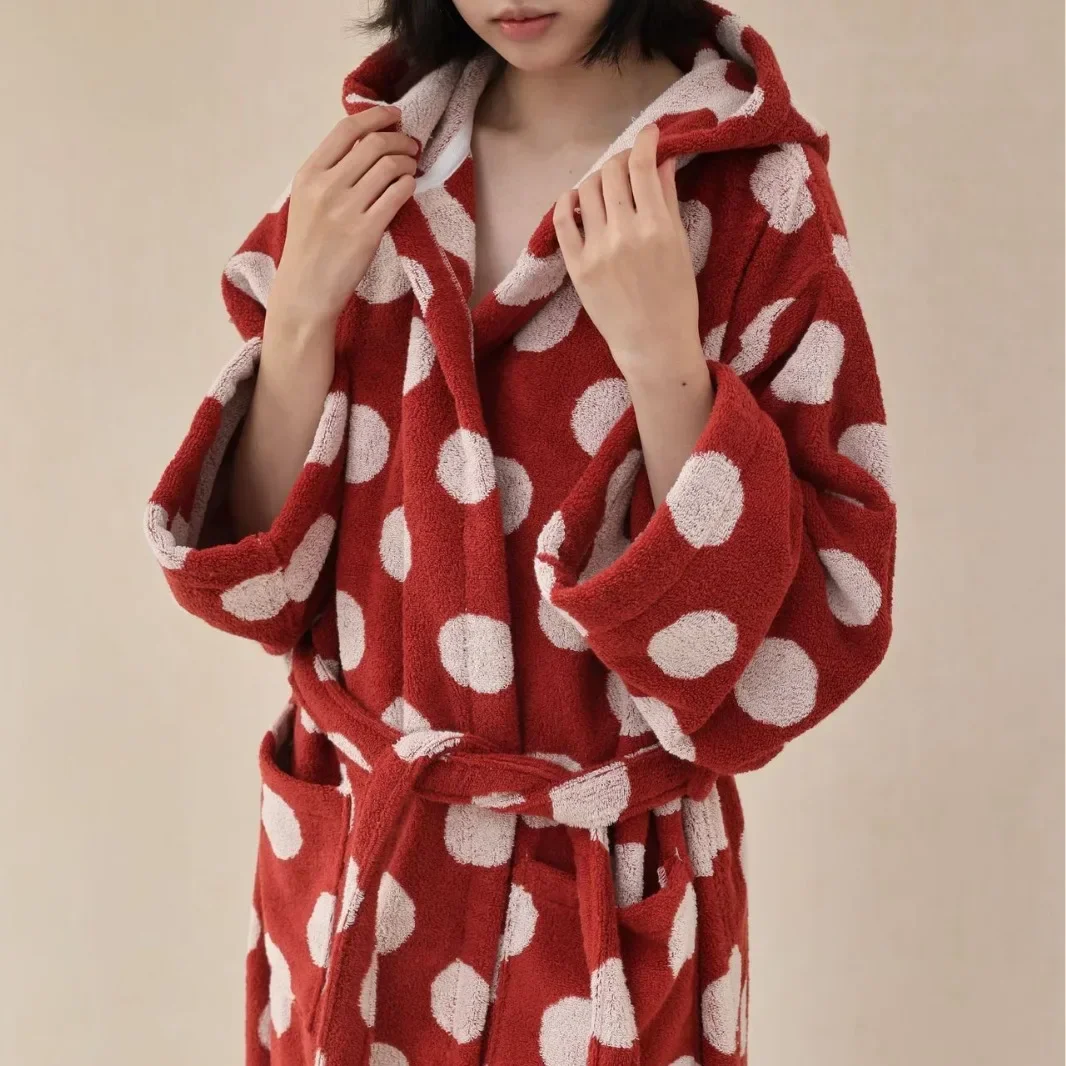 Parent child polka dot style bathrobe, long staple cotton hooded children's and adult hotel home bathrobe