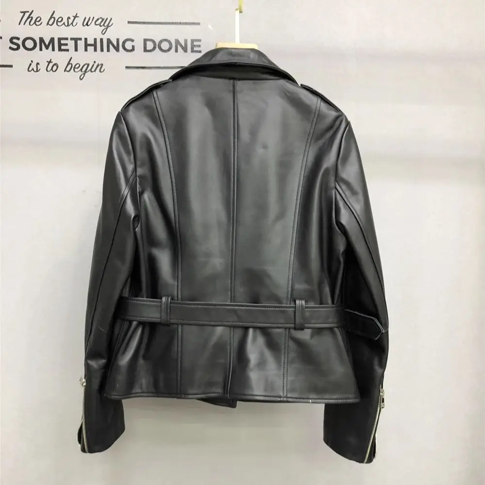 Veste de moto ceinturée à revers en peau de mouton pour femme, manteau en cuir véritable, court, automne, nouveau, 2023, Y4383