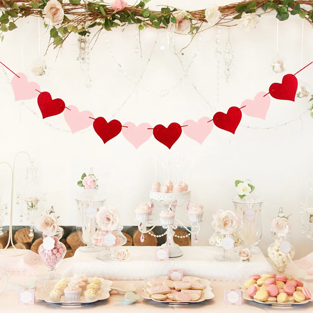 

Heart Garland Banner Glitter Heart Shape Banners For Valentine'S Day Decorations Party Wedding Anniversary Window Wall Hanging