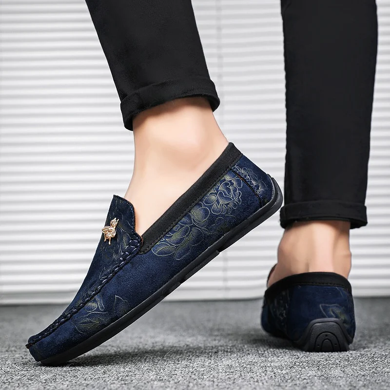 Luxury Brand Yellow Men Casual Shoes Fashion Flower Print Loafers Men Designer Flat Shoes Comfortable Slip-on Male Driving Shoes