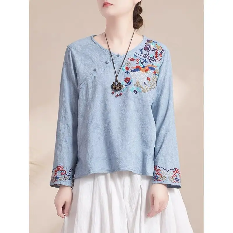 

Женский осенний ретро литературный и художественный свободный костюм из хлопка и льна с длинными рукавами и вышивкой в китайском стиле