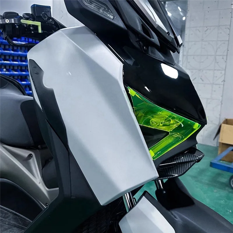 

A51K-Для XMAX300 Передний обтекатель для XMAX300 Аэродинамическое крылышко Нижняя крышка Карбон