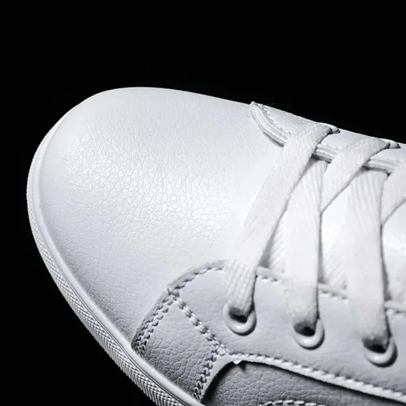 New Fashion Men Shoes Breathable Men's Sneakers Low Platform Lace Up Walking Trainers Man Outdoor Casual White Shoes