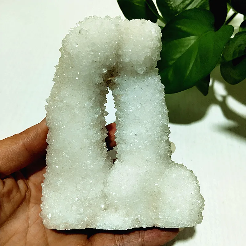 Natural Stones Agate Crystal Cluster Symbiosis Rare Ore Meditation Energy Feng Shui Crystal Room Ornament