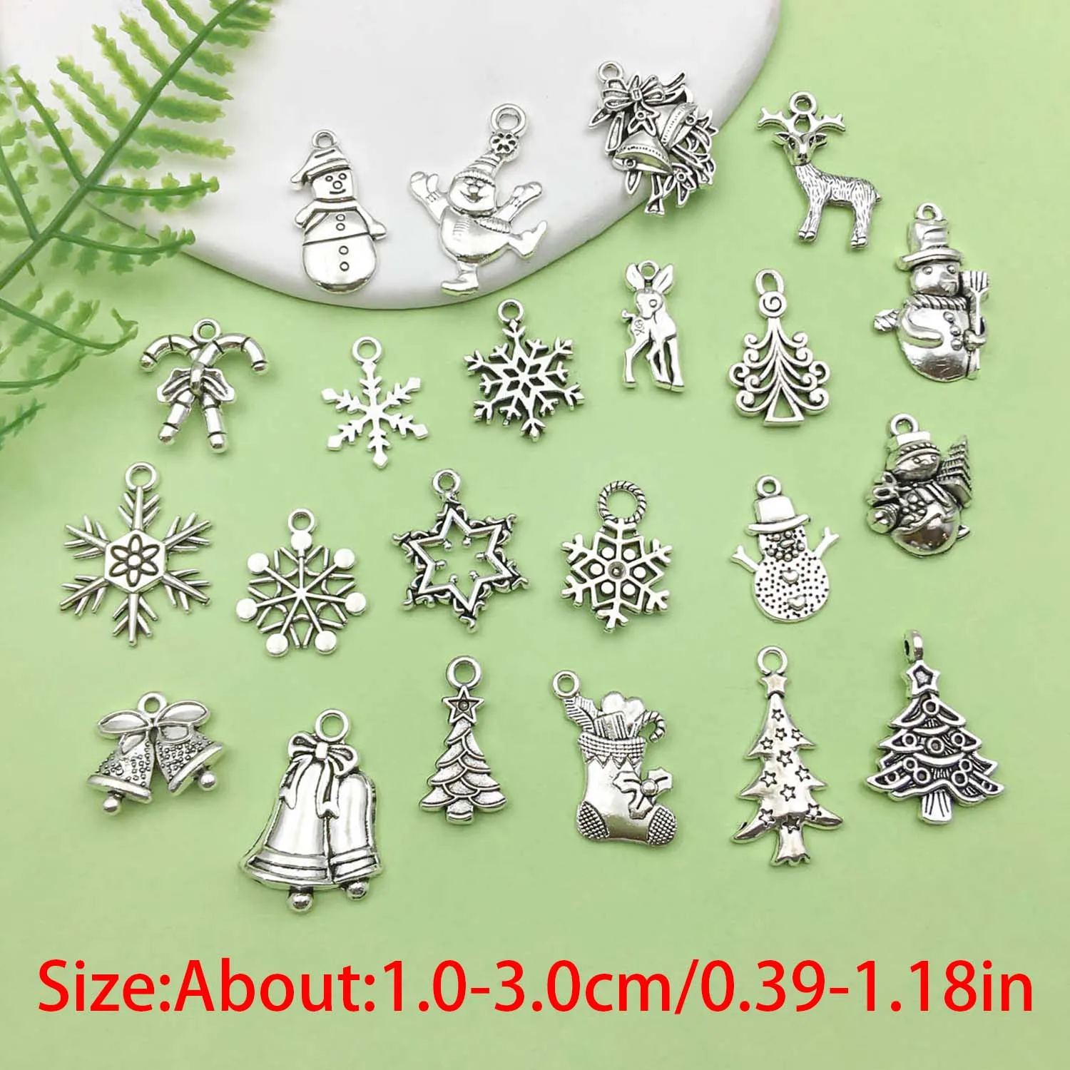 20/43pcs Christmas Decoration Charms Alloy Santa Claus, Snowflake, Gift Design Pendants for DIY Jewelry Making Accessories