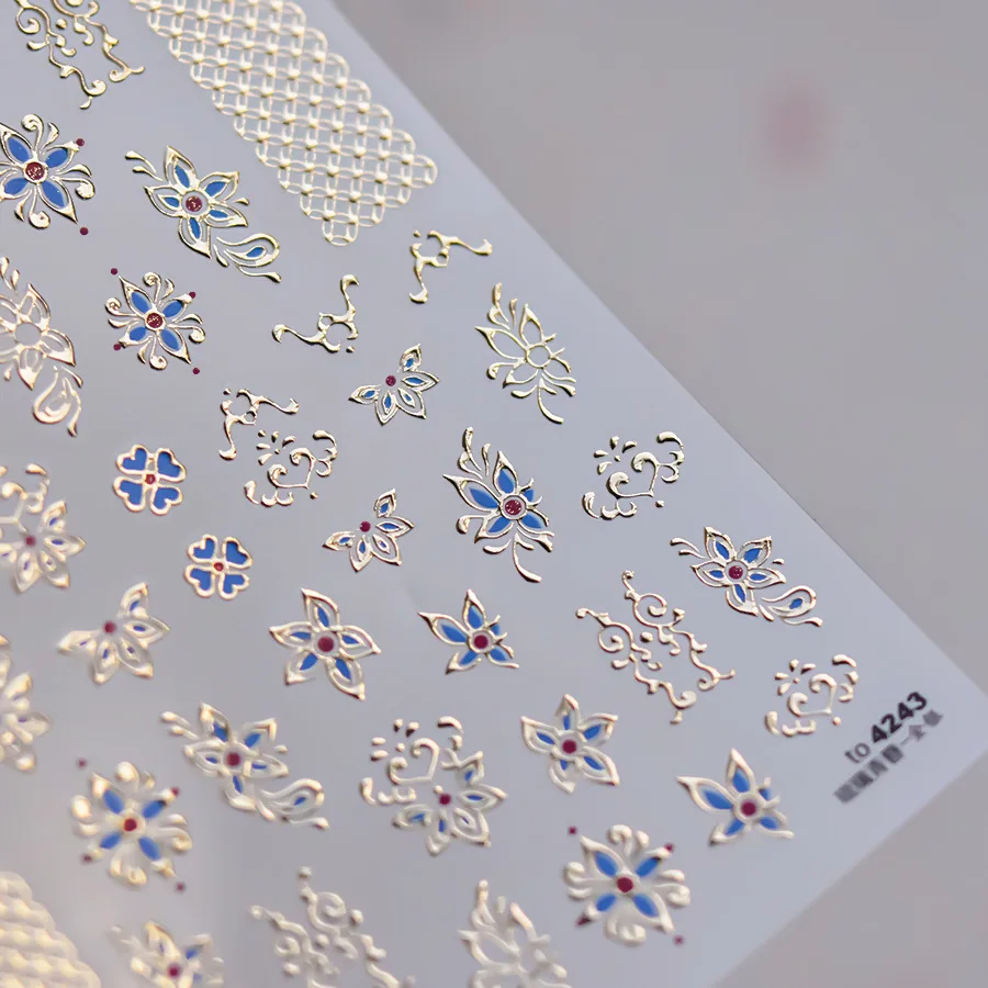 รูปแบบโบฮีเมียนที่มีสีสัน Love Heart Moon เพิร์ลคริสตัล Rhinestone 5D สติกเกอร์เล็บ Self Adhesive ตกแต่งเล็บ Decal