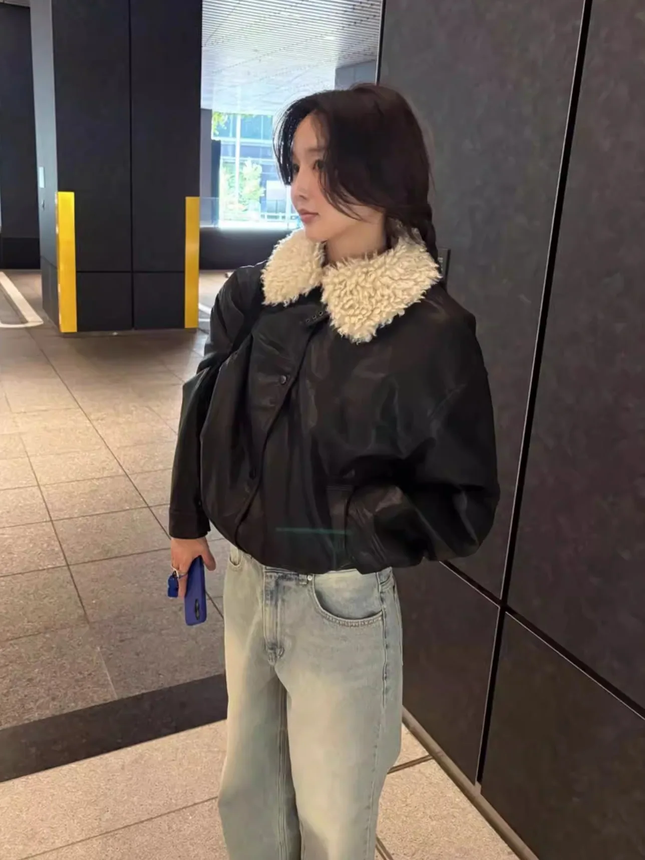   Inverno 2025 casaco feminino vôo jaet calor intercuído couro e pele ort outerwear commute sle solto ajuste