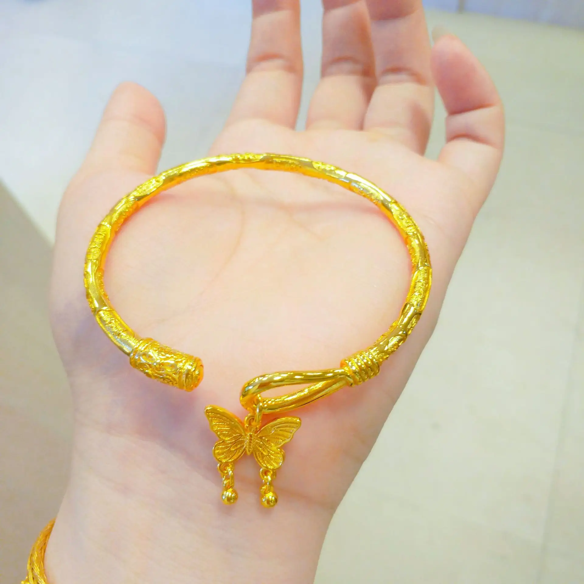 

24K Gold Lucky Butterfly Women's Open Bangle, AU999 Pure - Streamline Wing Open Style, Light Refraction