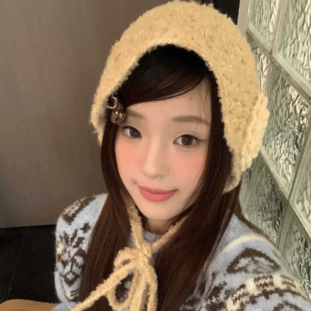 Nylon Knitted Ear Warmers Hand Crocheted Craft 3D Floral Decor Crochet Headband Retro Band Tie Design Casual