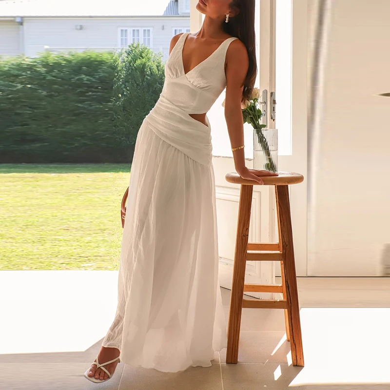 New Summer Casual Sleeveless Pleated Long Dress Fashion Lady V-neck Robe Dress Simple Solid Color Hollow Backless Women\'s Dress