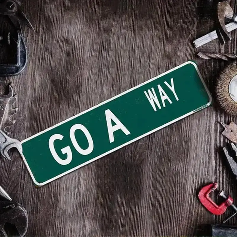 

[2D FLAT] Металлический знак, 1 шт., 4 × 16 дюймов, уличный знак Go A Way, металлический художественный декор