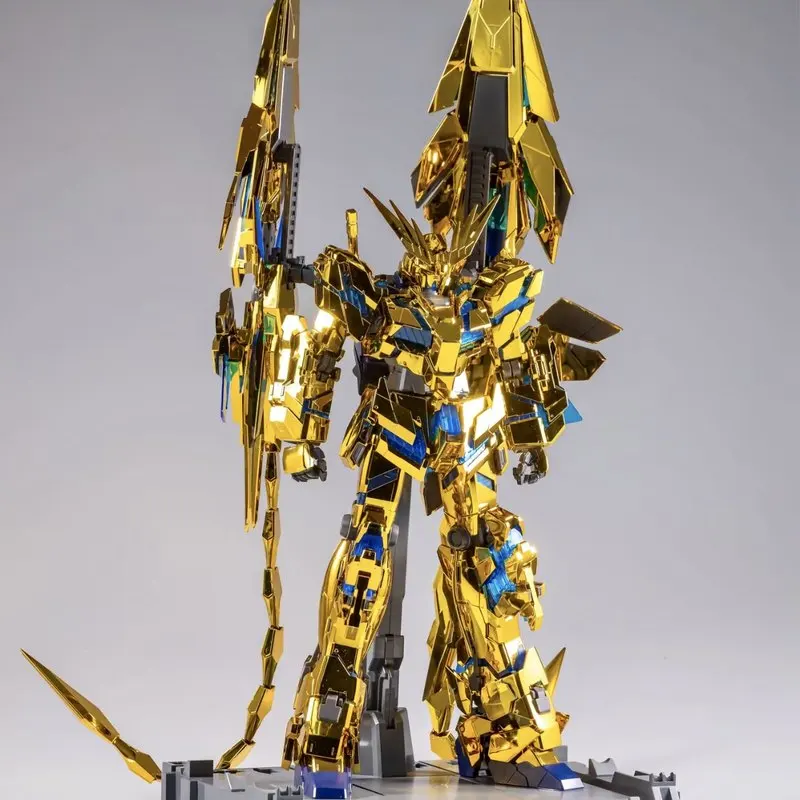 1/100 MGEX Gold Plated Phenex Mecha, DIY Assembly Action Figure Model, Equipped with Double Shield Stand for Hobby Enthusiasts