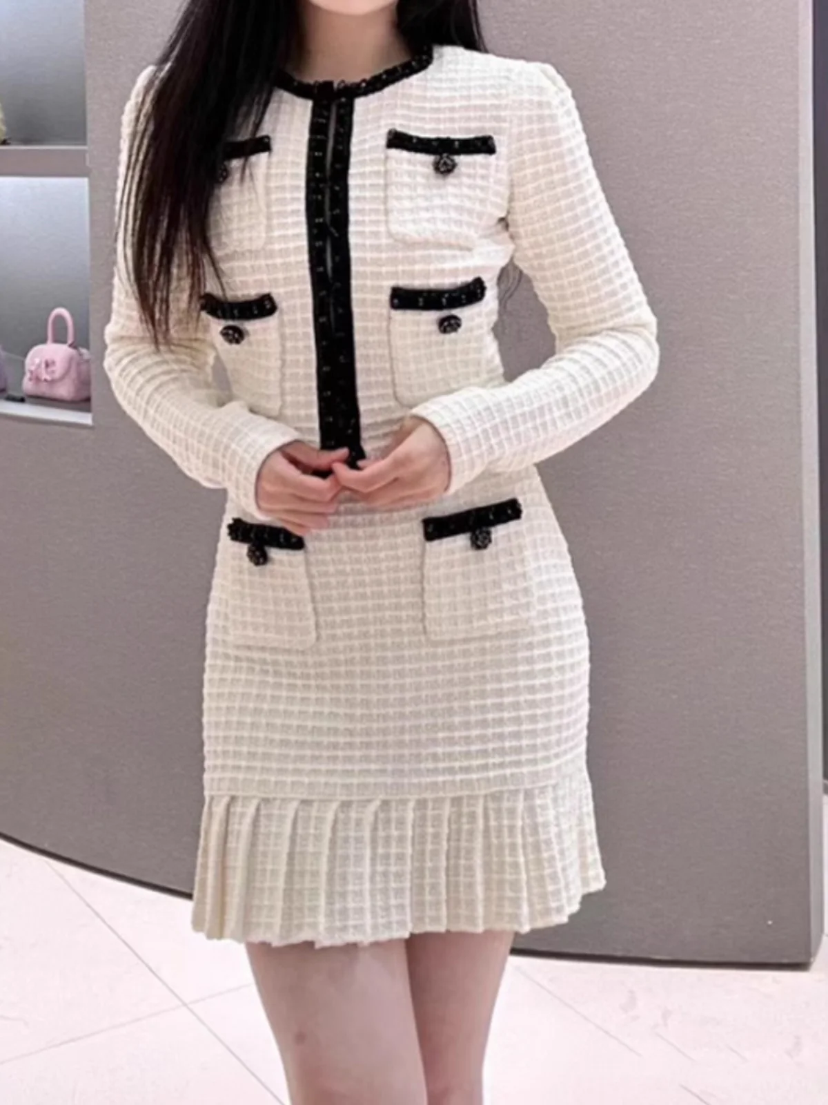 

Ele Ivory iny Sequin Knitted Wrap Cardigan Top f Skirt Quali Early Spring SP Name Lady Aosphere Wfle Pattern