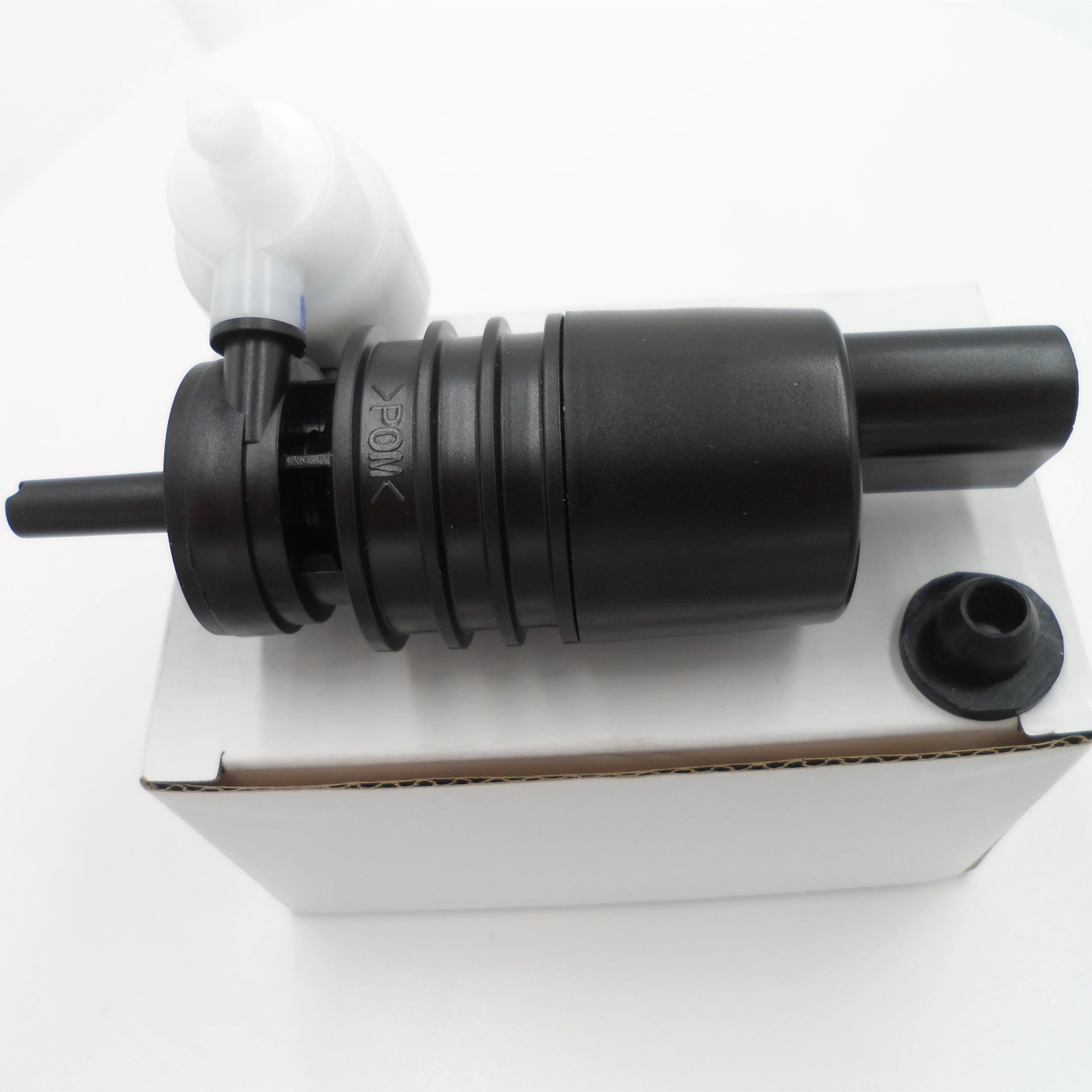 8260A059 Windshield Washer Pump For  Mitsubishi Outlander Colt Lancer Sportback