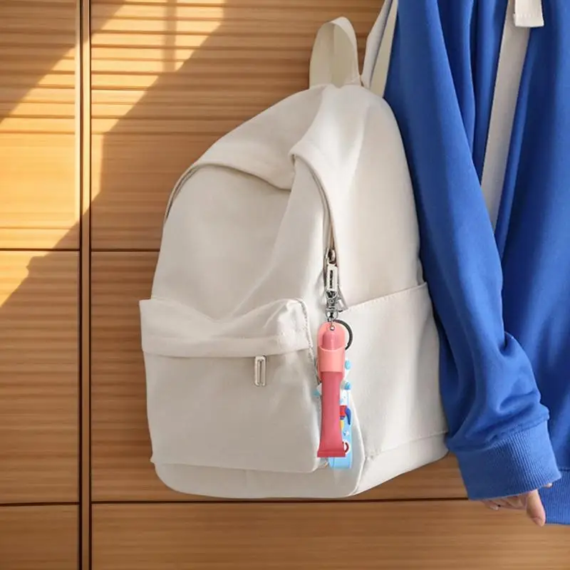 المحمولة بلسم الشفاه المفاتيح غطاء حامل حامل حامل المحمولة لا ملمع الشفاه وشملت ل الشفاه بلسم حقيبة قلادة ماكياج أداة الملحقات