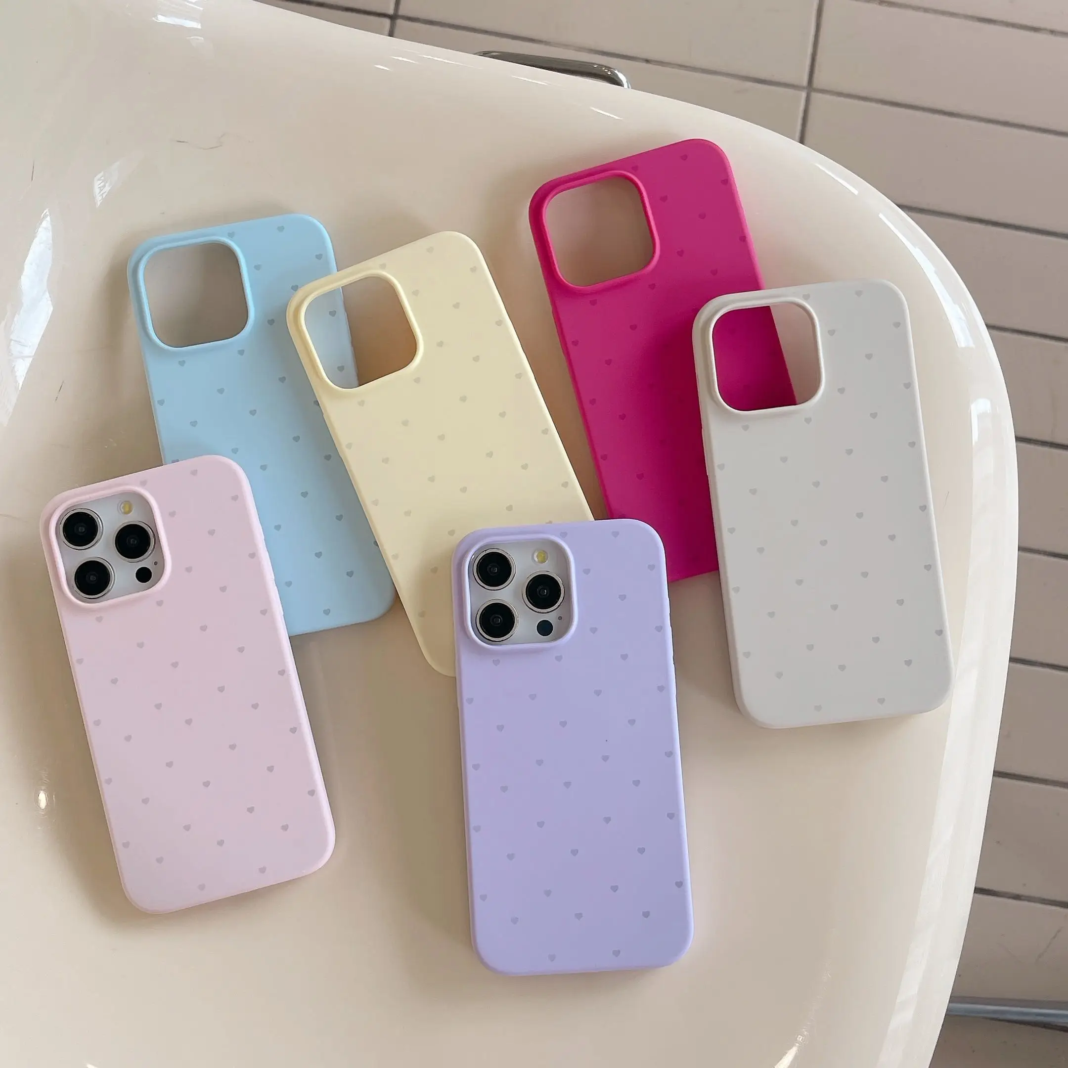 

New Fashion Liquid Silicone Heart Phone Case For iPhone 15 14 13 12 Pro Max Anti-drop Cover High-quality