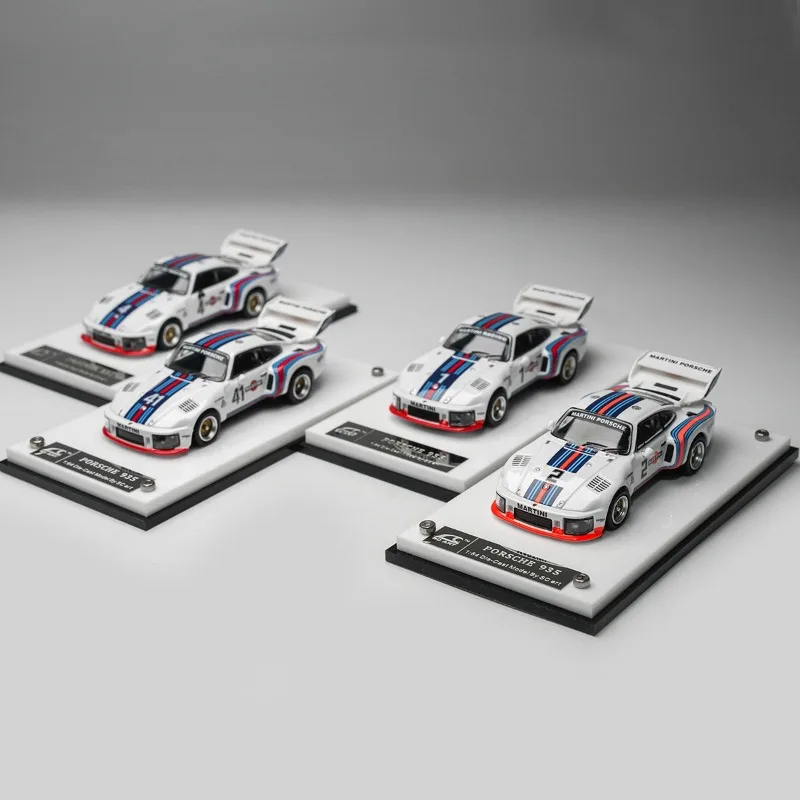 In stock:1:64 934 935 911 Turbo alloy die-cast miniature simulation car model creative decorative item, festival gift