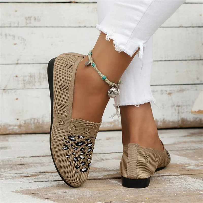 Shallow Mouth Women's Shoes Large Spring 2023 New Beans Shoes Comfortable Round Head Flat Sole Shoes Women loafers women