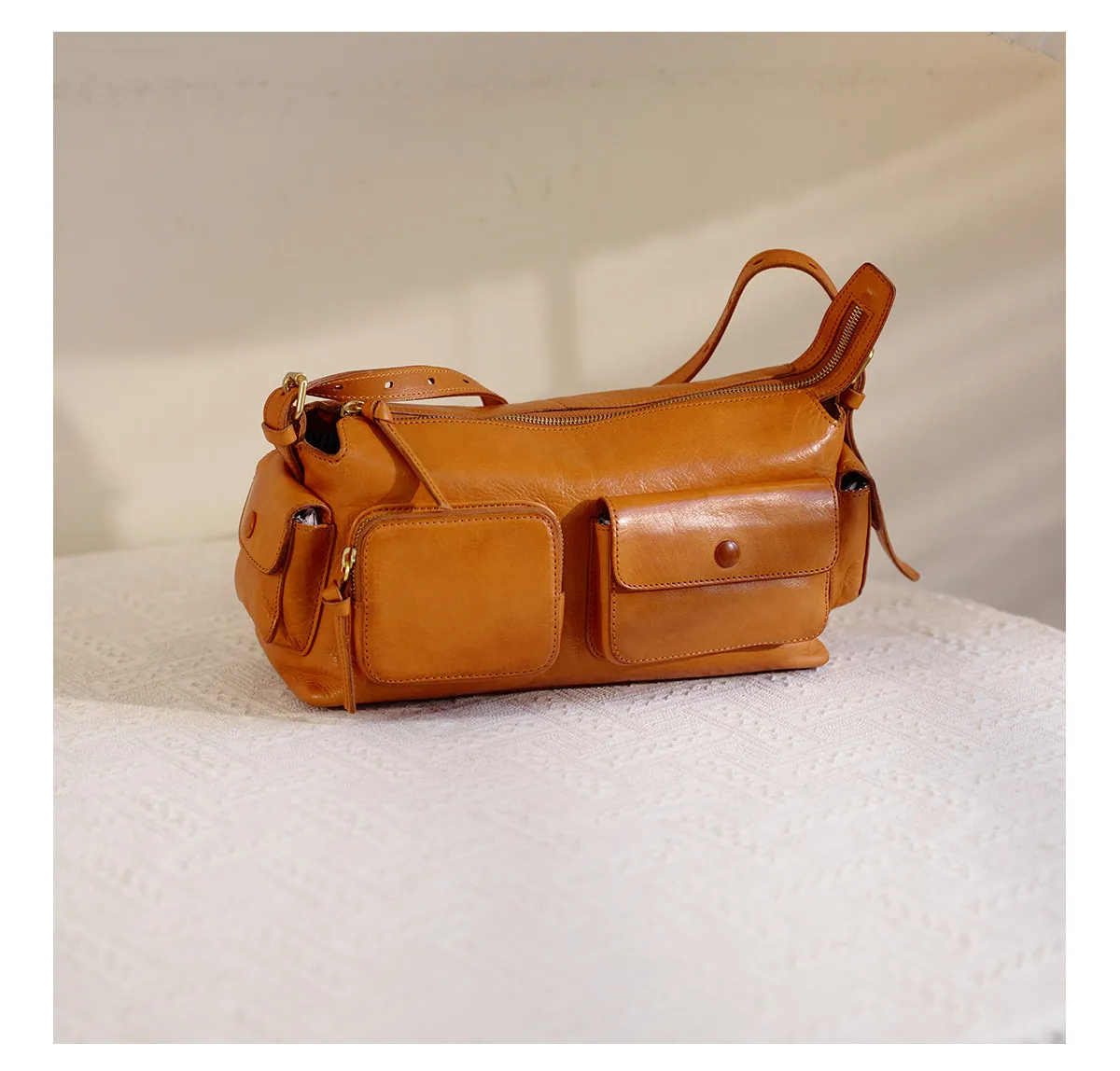 Modische Vintage-Designer-Handtasche aus echtem Leder für Damen, mit mehreren Fächern, als Schultertasche oder Umhängetasche für Wochenendeinsätze und Partys, luxuriöse Kuhledertasche. – Detail 14