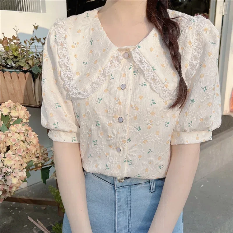 

Floral Button Lace Patchwork Blouse Summer New Short Sleeve Print All-match Sweet Shirt Tops Fashion Temperament Women Clothing