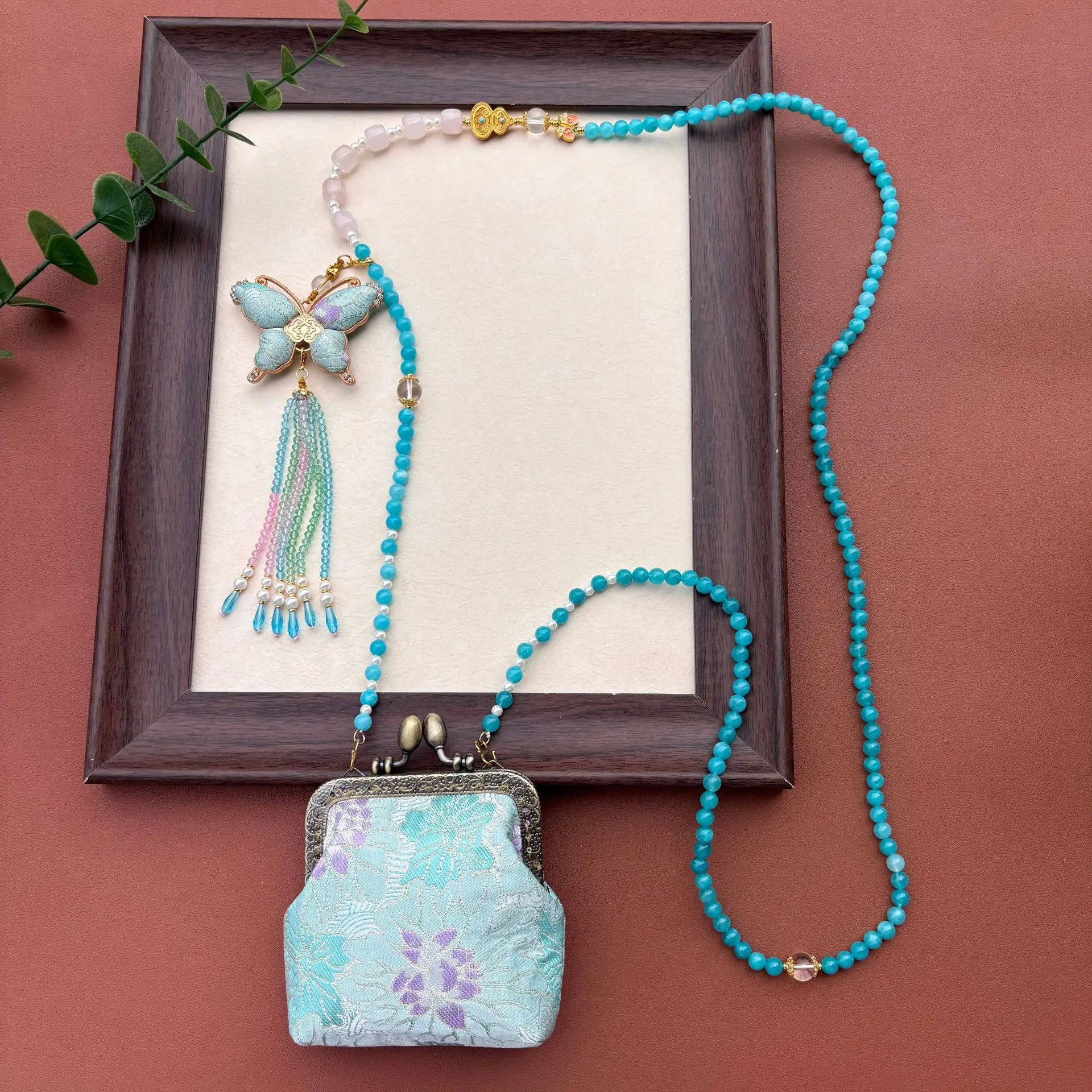 nuevo-monedero-de-estilo-chino-con-borlas-bordadas-a-mano-colgante-de-mariposa-song-jin-bolso-cruzado-accesorios-de-estilo